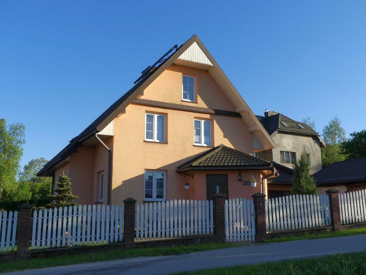 Dom Goscinny Orange Wysowa-Zdrój Exteriör bild